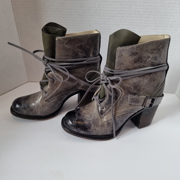 Grey Booties - Picture 2 of 7